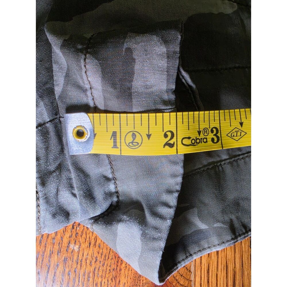 Express Camo Drawstring Shorts Size Small - Picture 6 of 8
